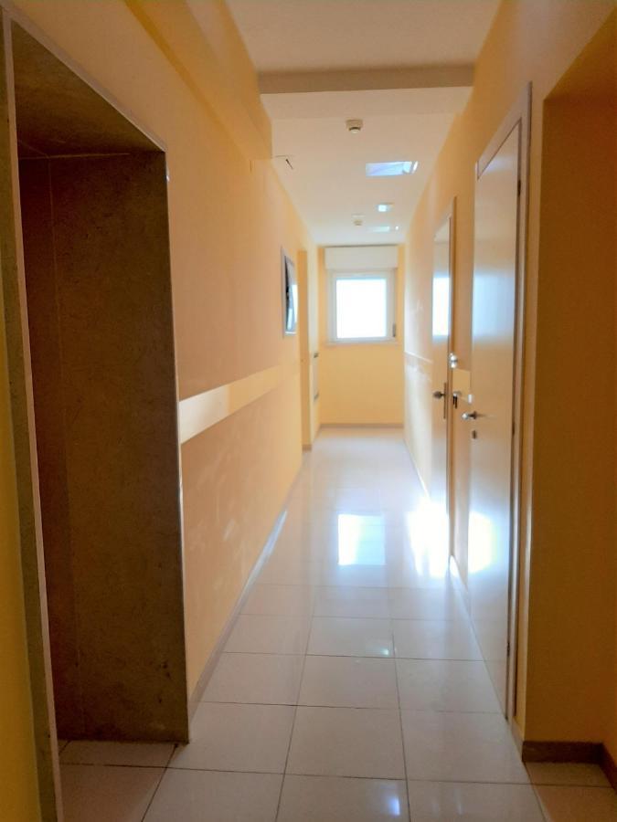 Hotel Chiaraluna Civitanova Marche Esterno foto