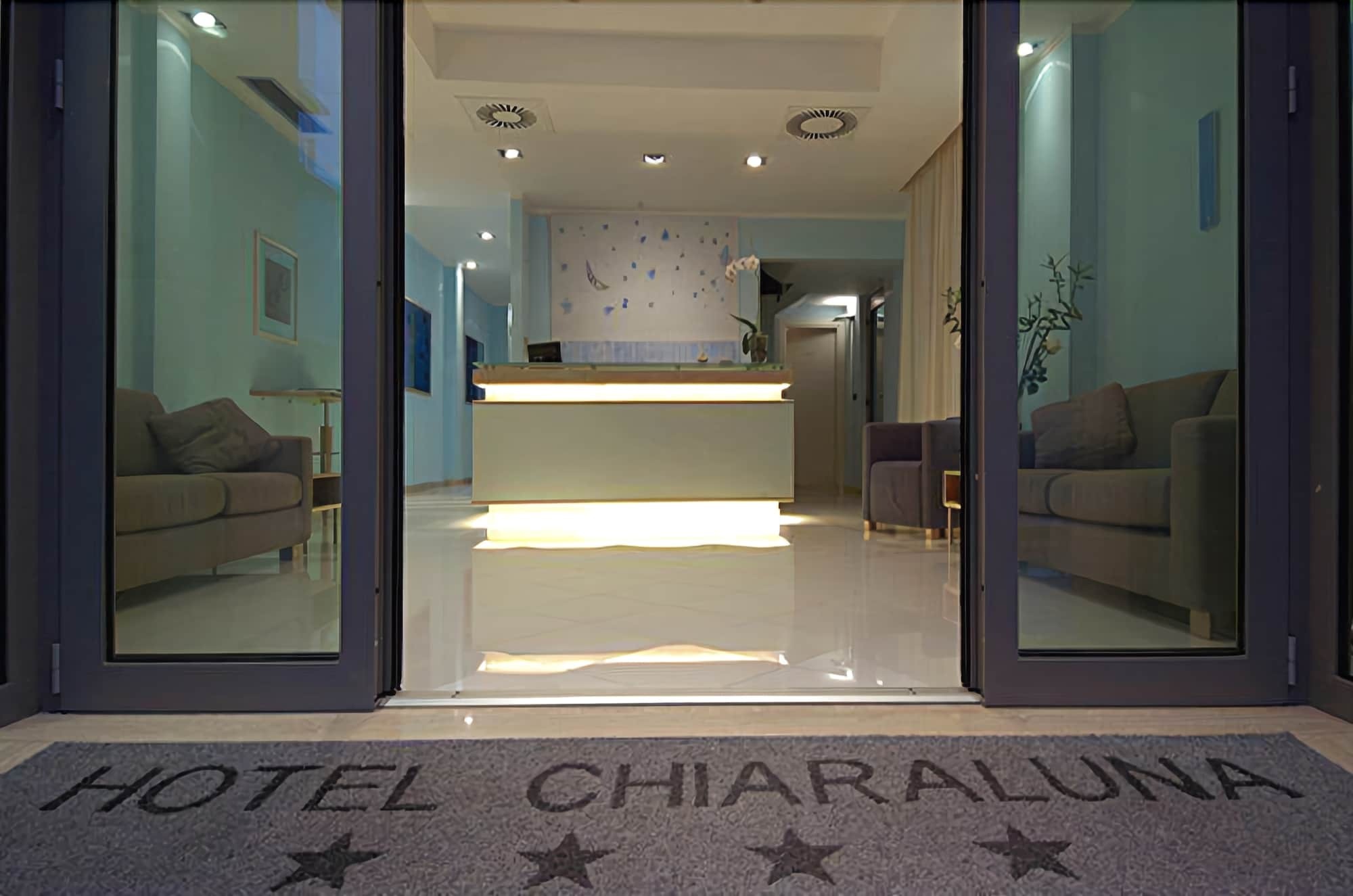 Hotel Chiaraluna Civitanova Marche Esterno foto